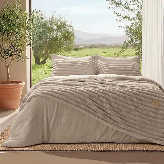 Reversible Comforter Set – 6Pc All Season